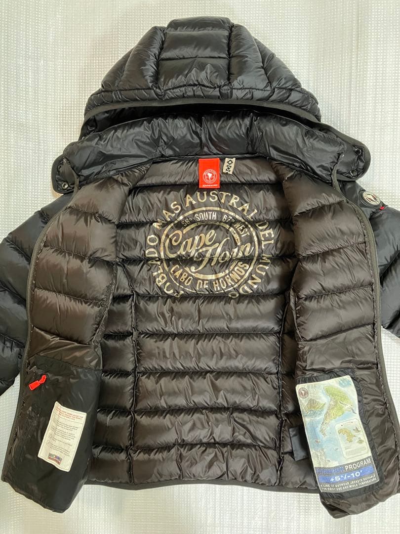 hyde666 ケープホーンCAPEHORNダウンジャケットレディース　黒
