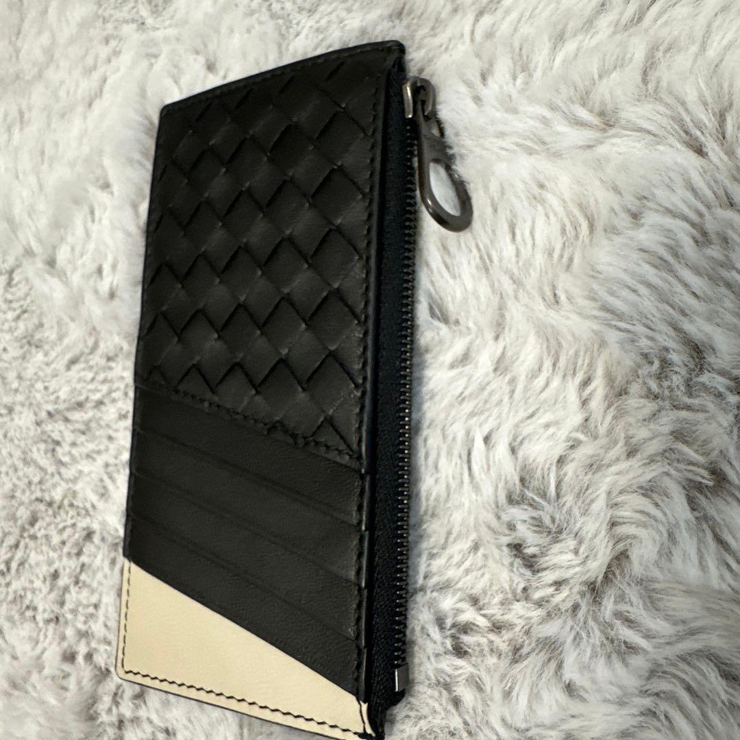 BOTTEGA VENETA レザー　ケース