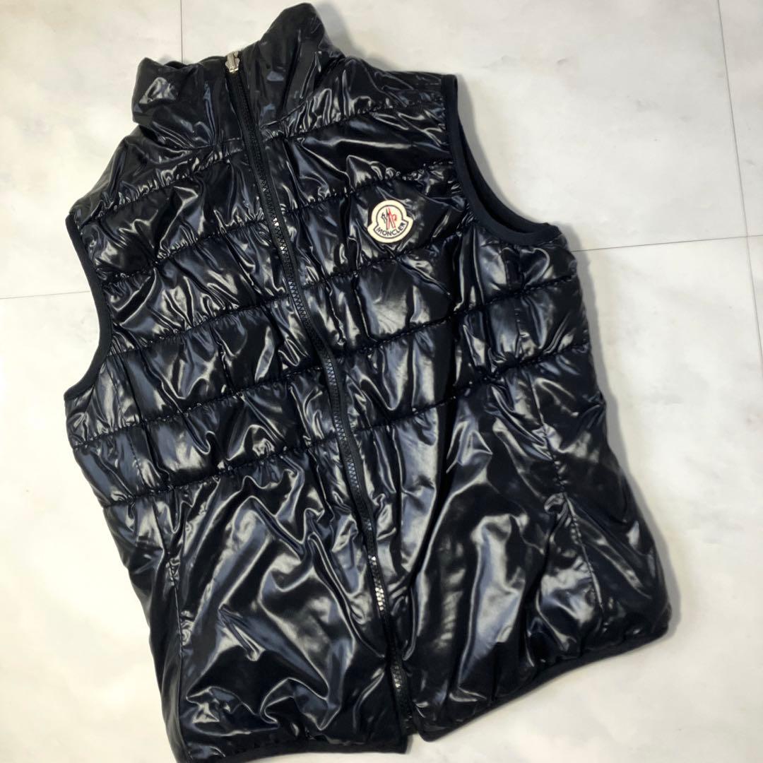MONCLER リバーシブルダウンベスト