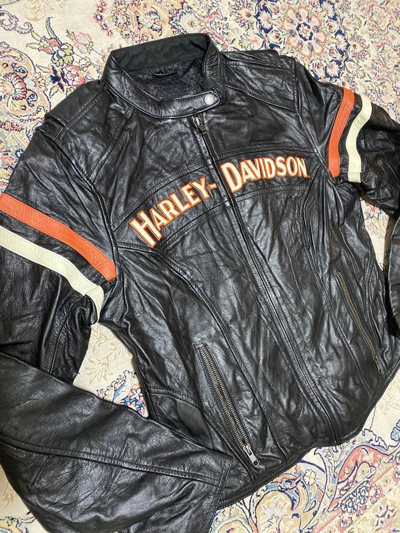 新品未使用HARLEY-DAVIDSON ブラックレザーロゴジャケット 在庫限り