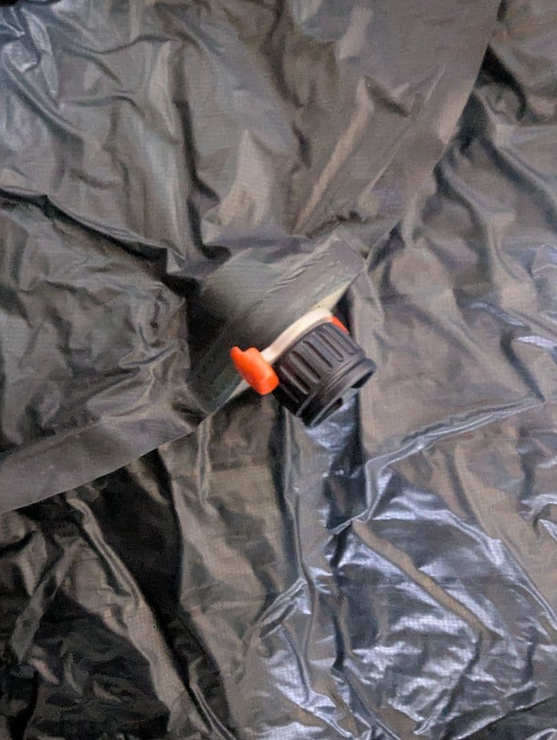 アウトドア寝具 THERMAREST NEO AIR UBERLITE S