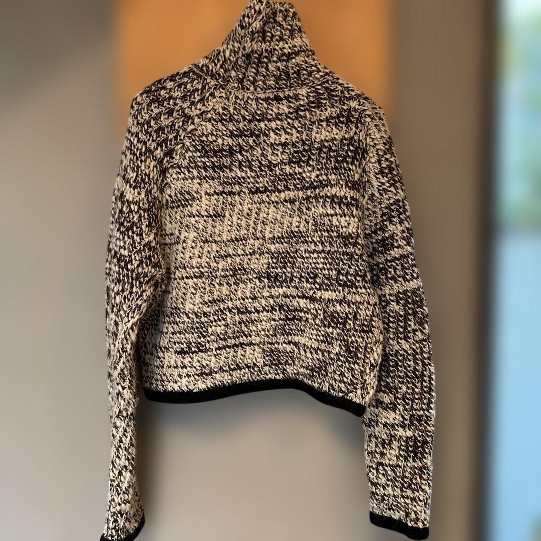 CARVEN タートルネックニット クロップド丈