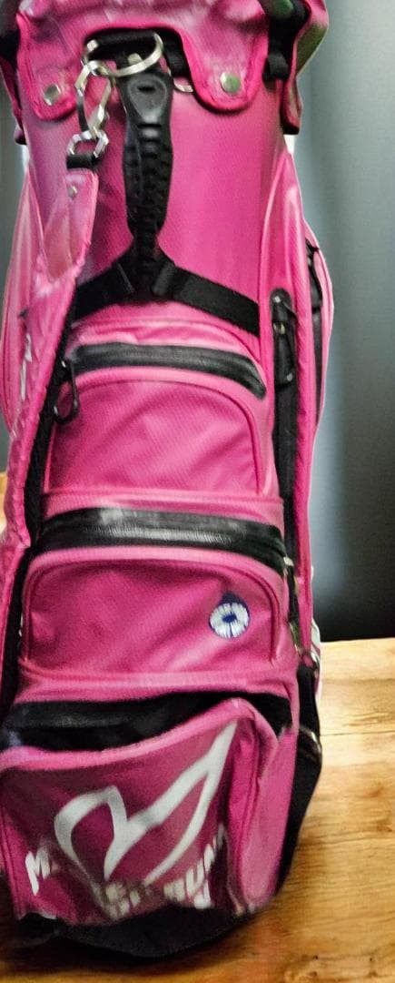 niyu送MASTER BUNNY EDITION キャディバッグ ピンク