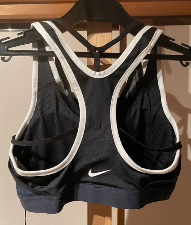 NIKE × sacai ナイキ サカイ スポーツブラ