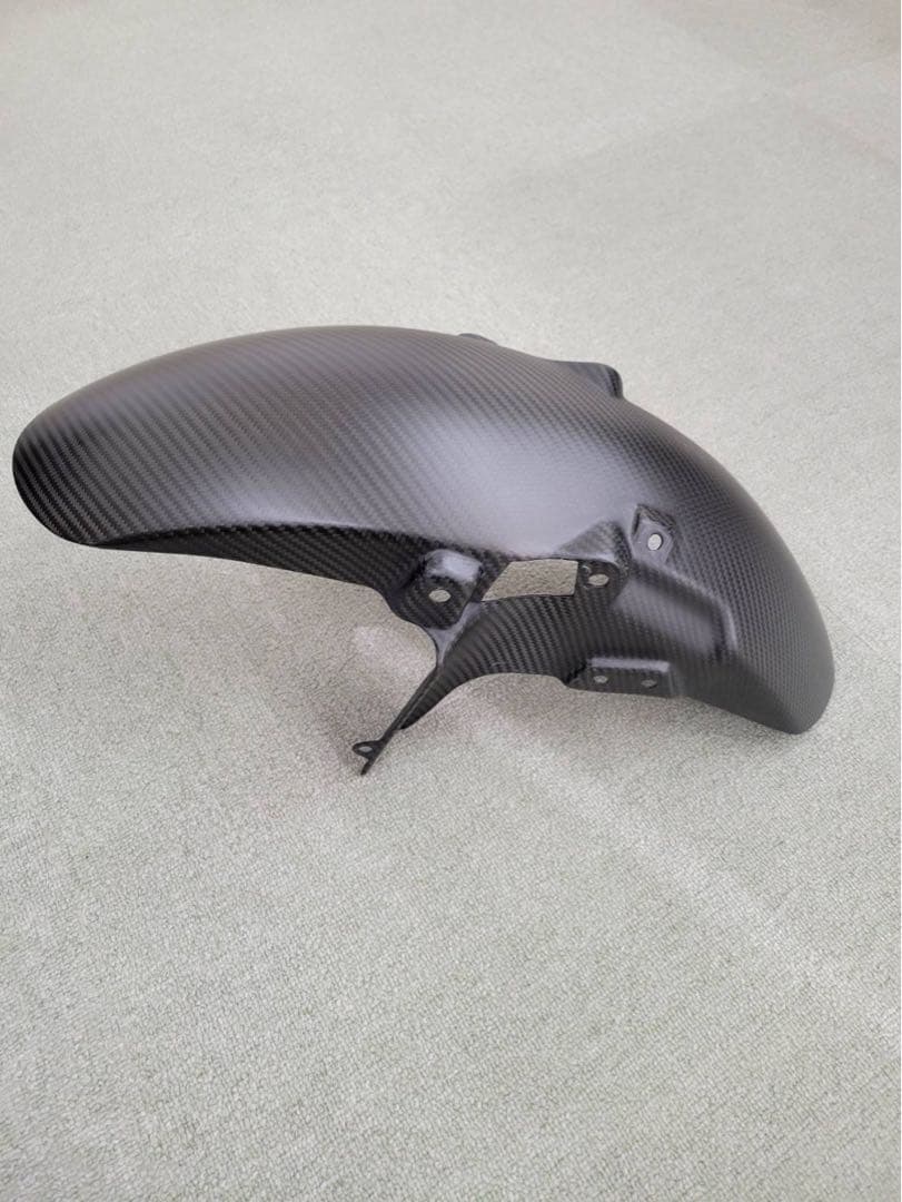 XSR900(旧型)フロントフェンダー カーボン つや消し