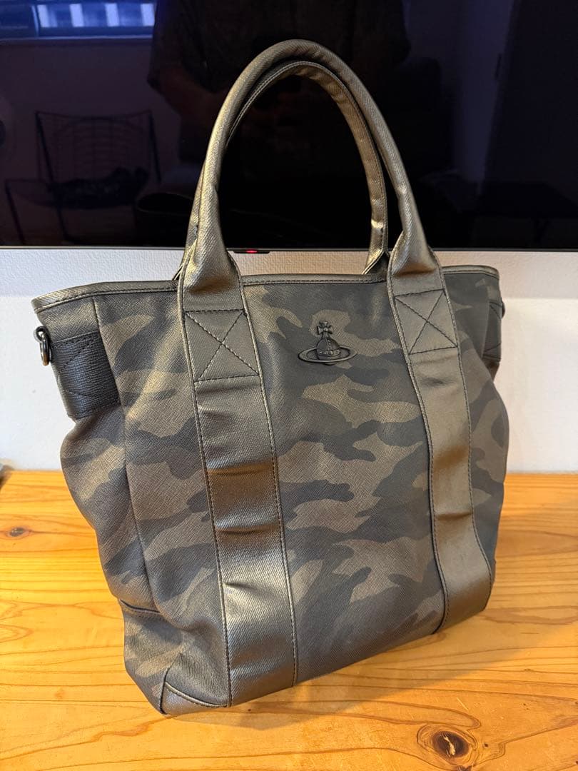 値下げ！Vivienne Westwood ヴィヴィアン 迷彩 トート