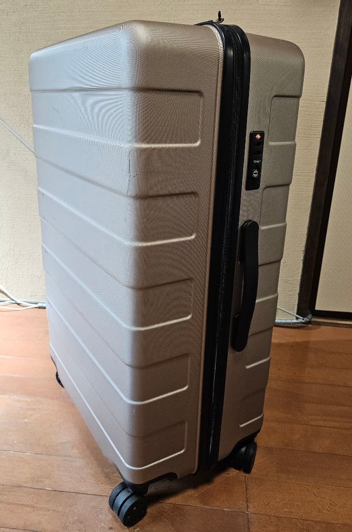 無印良品 ハードシェル キャリーケース75ℓ ベージュ