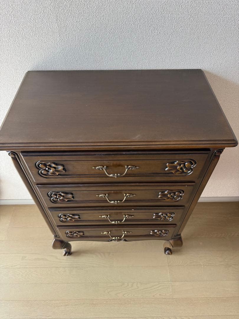 アンティーク調　猫足チェスト