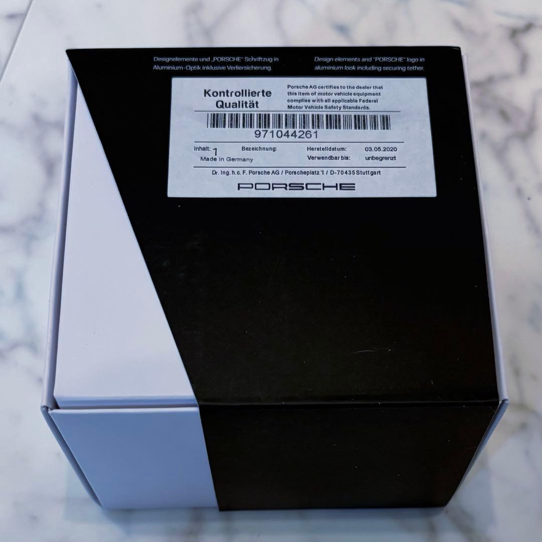 【新品未使用】ポルシェ純正 エクスクルーシブデザイン フューエルキャップ