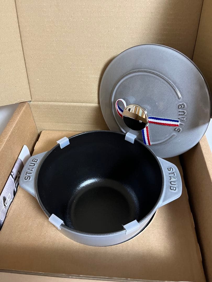 ストウブ ラ・ココット de GOHAN M 16 cm ラウンド グレー