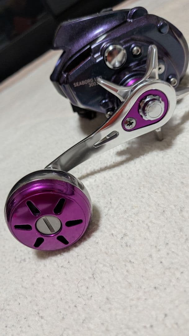 ダイワ　シーボーグ　リミテッド300J-L(左巻き)限定モデル　マジョラカラー