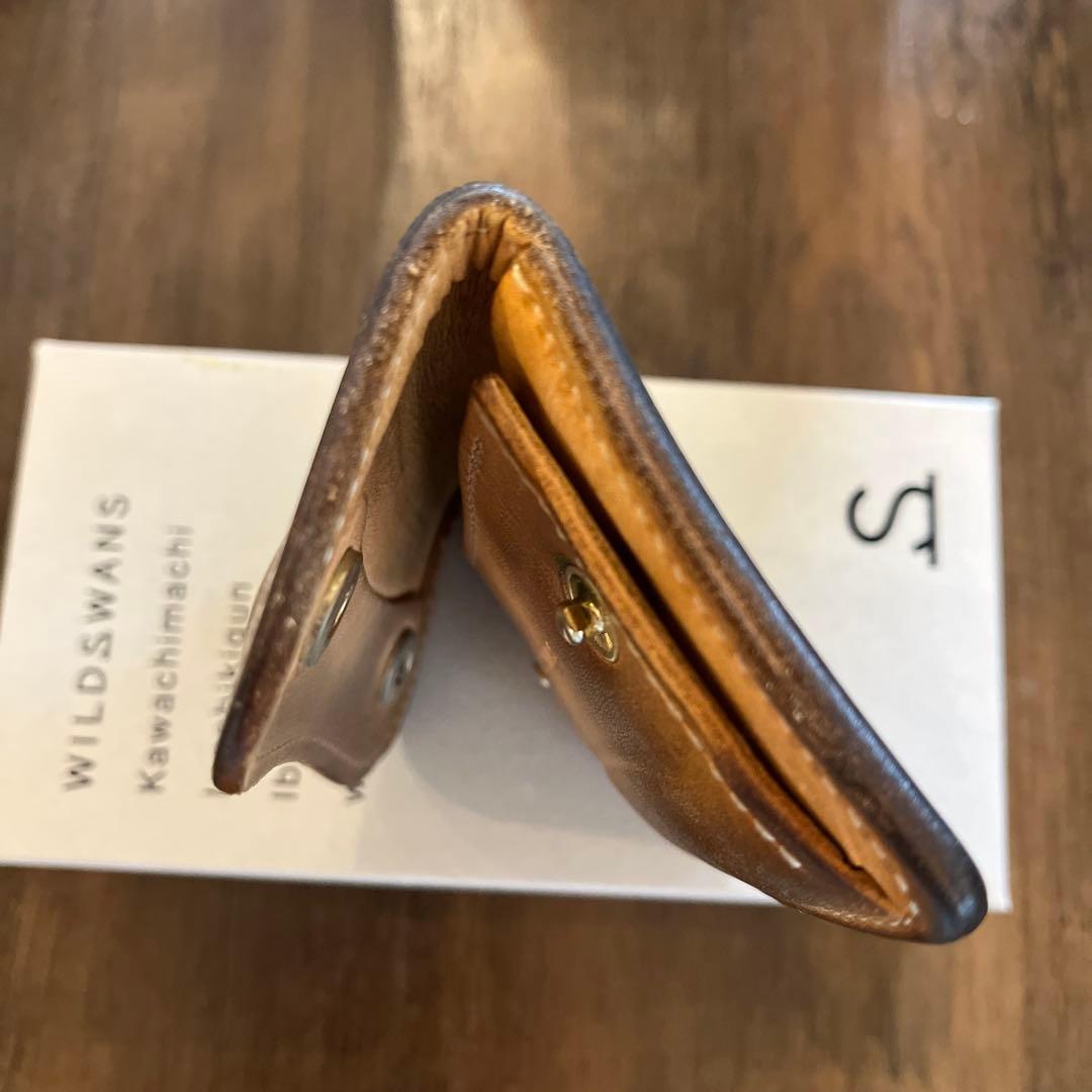 WILD SWANS ケース TANGUE