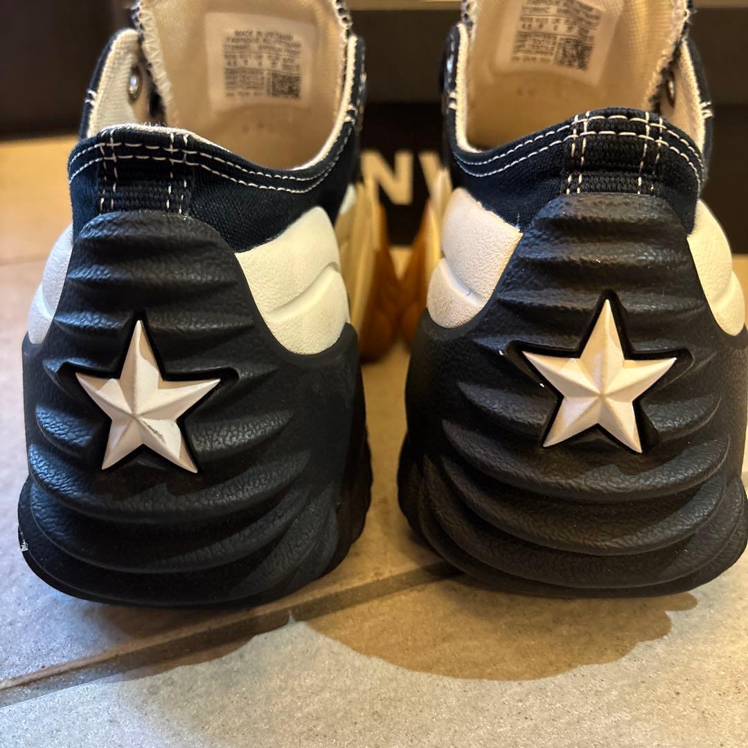 コンバースランスターモーション　ローカット黒22.5センチ