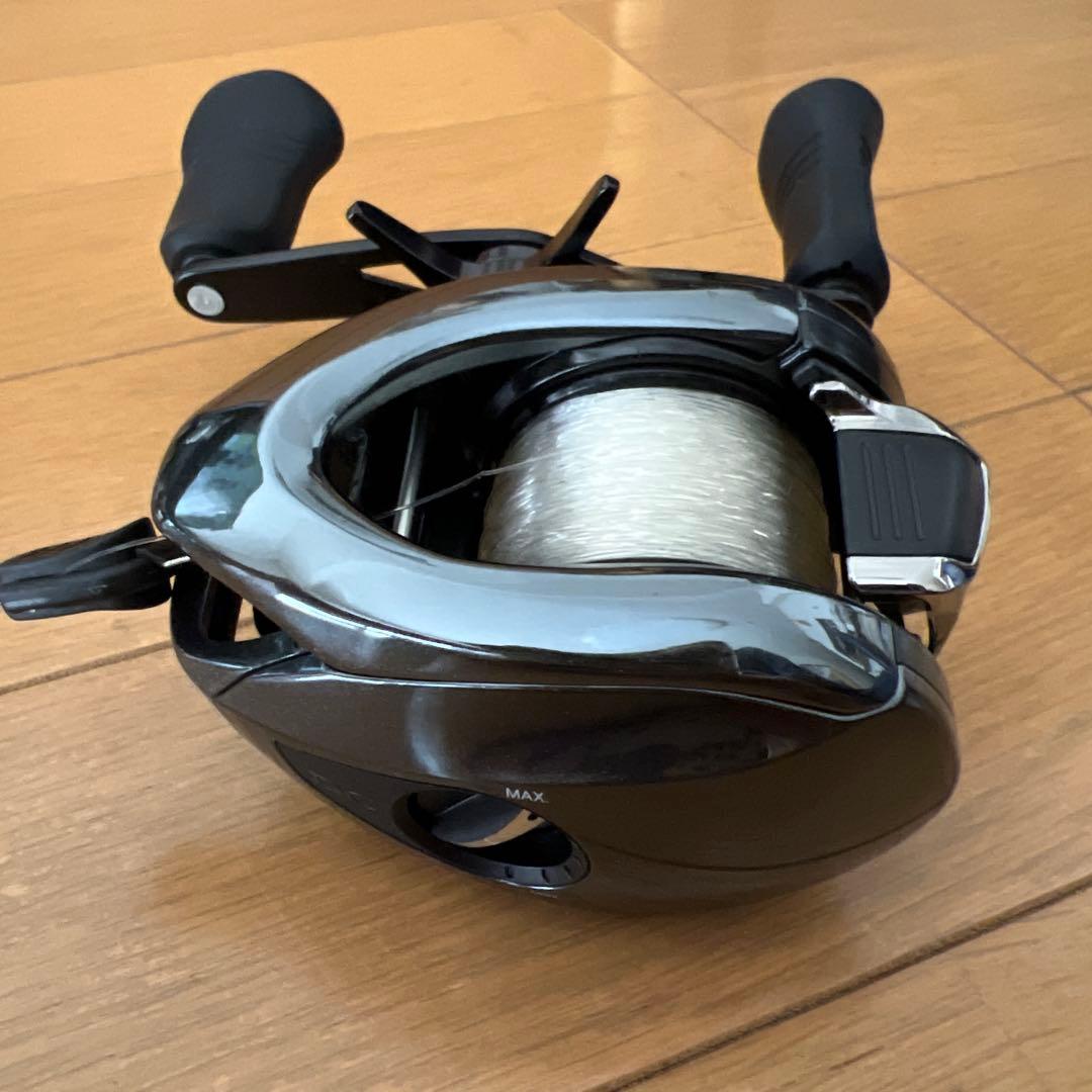 ❤️極美品❤️人気のシマノSHIMANOベイトリール18アンタレスDC MD XG右
