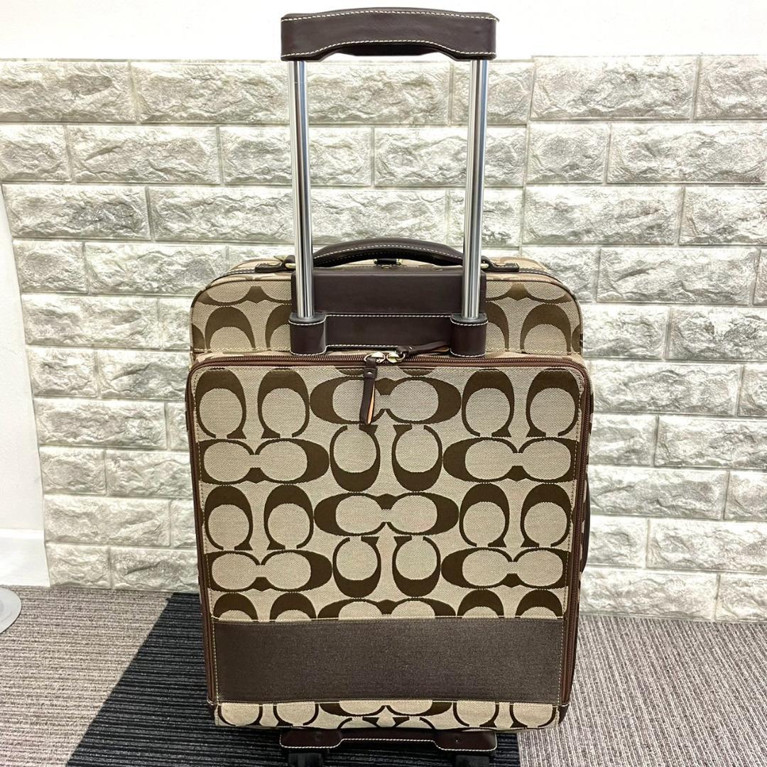 超美品　COACH　コーチ　F77020　キャリーケース　２輪　シグネチャー