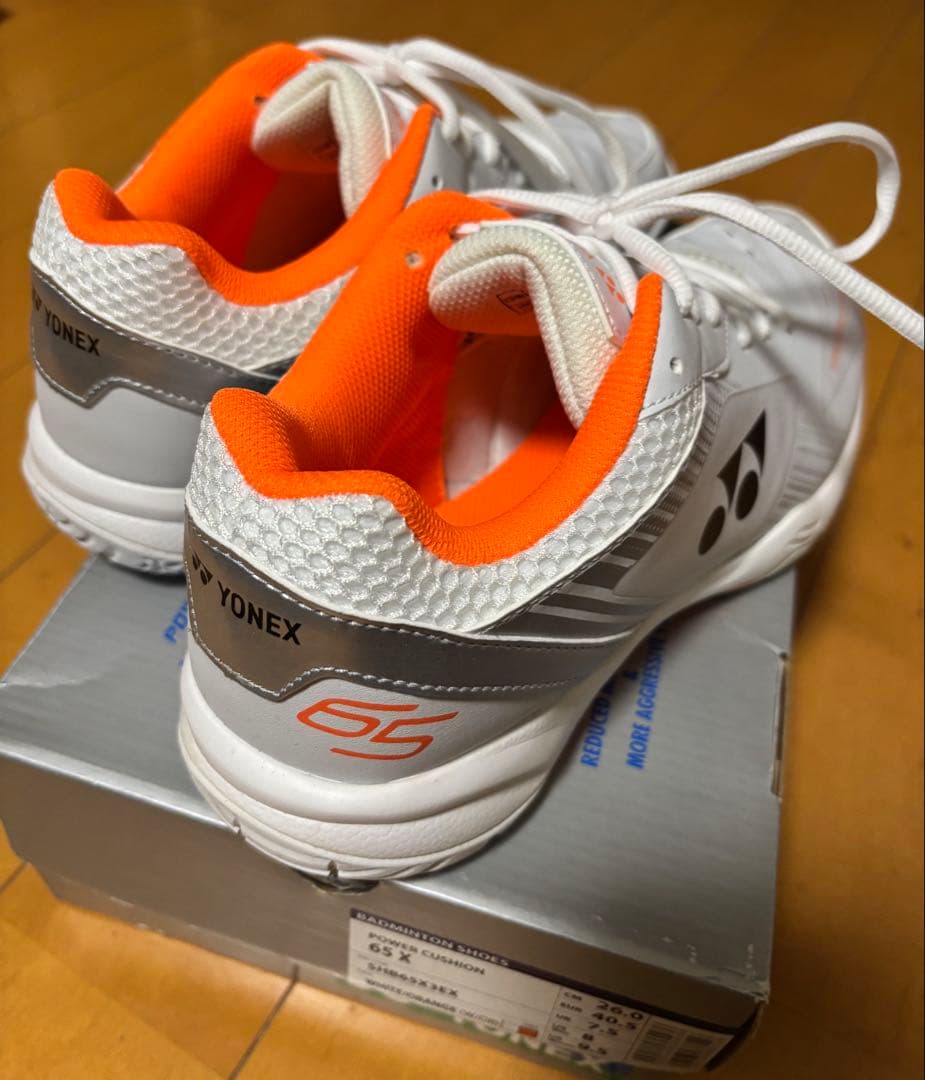 YONEX バドミントンシューズ