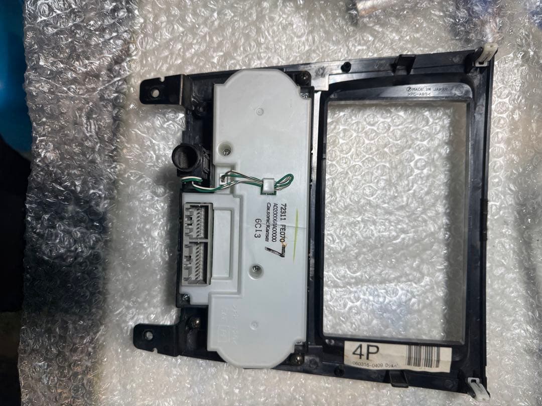 インプレッサSTI GDB E.F.G型エアコンパネル類