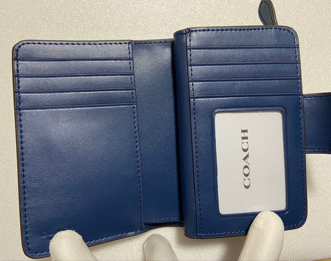 【新品未使用】COACH コーチ 二つ折り財布 ブルー　CR791