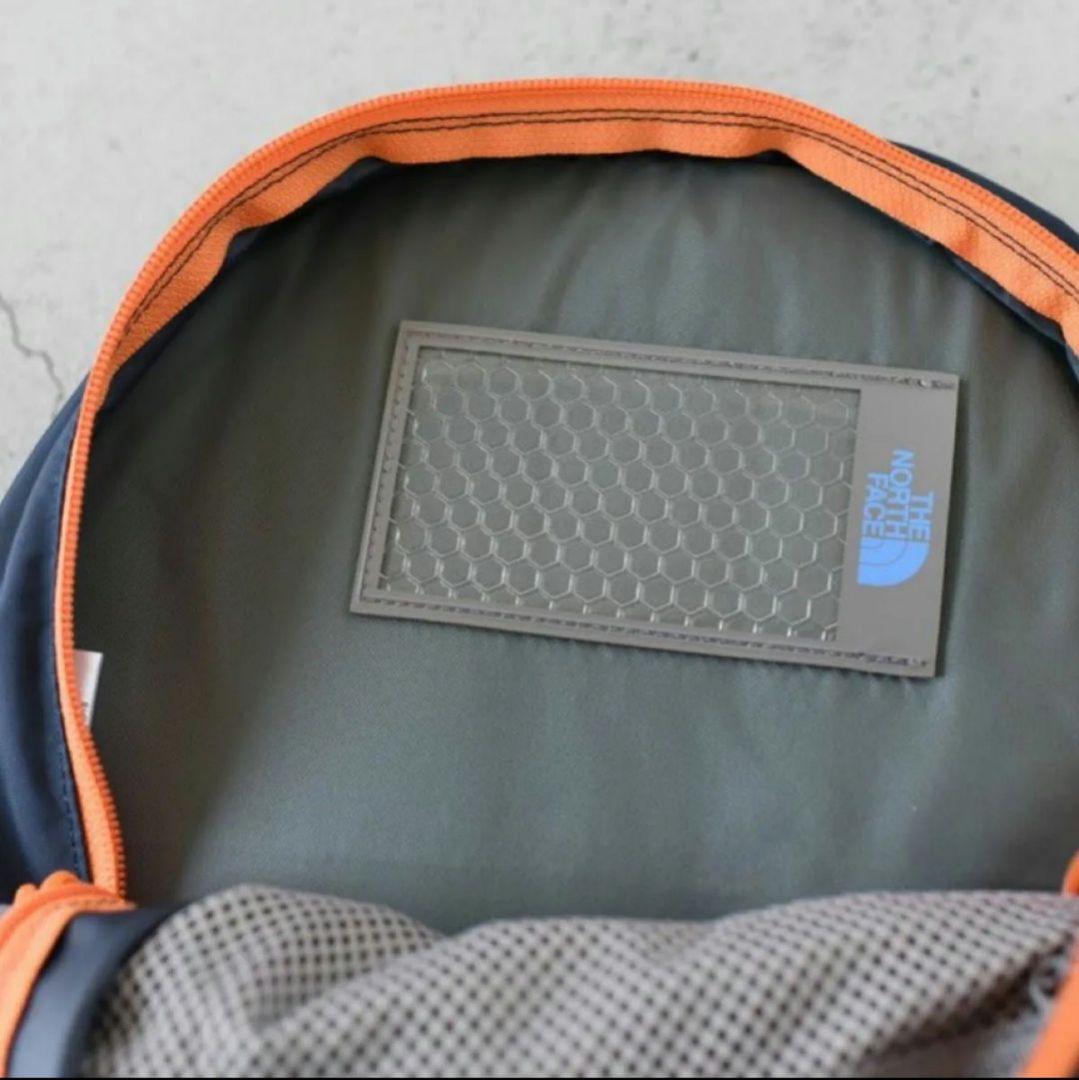 15 L ノースフェイス　キッズ リュック　スモールデイ　安全　ホイッスル