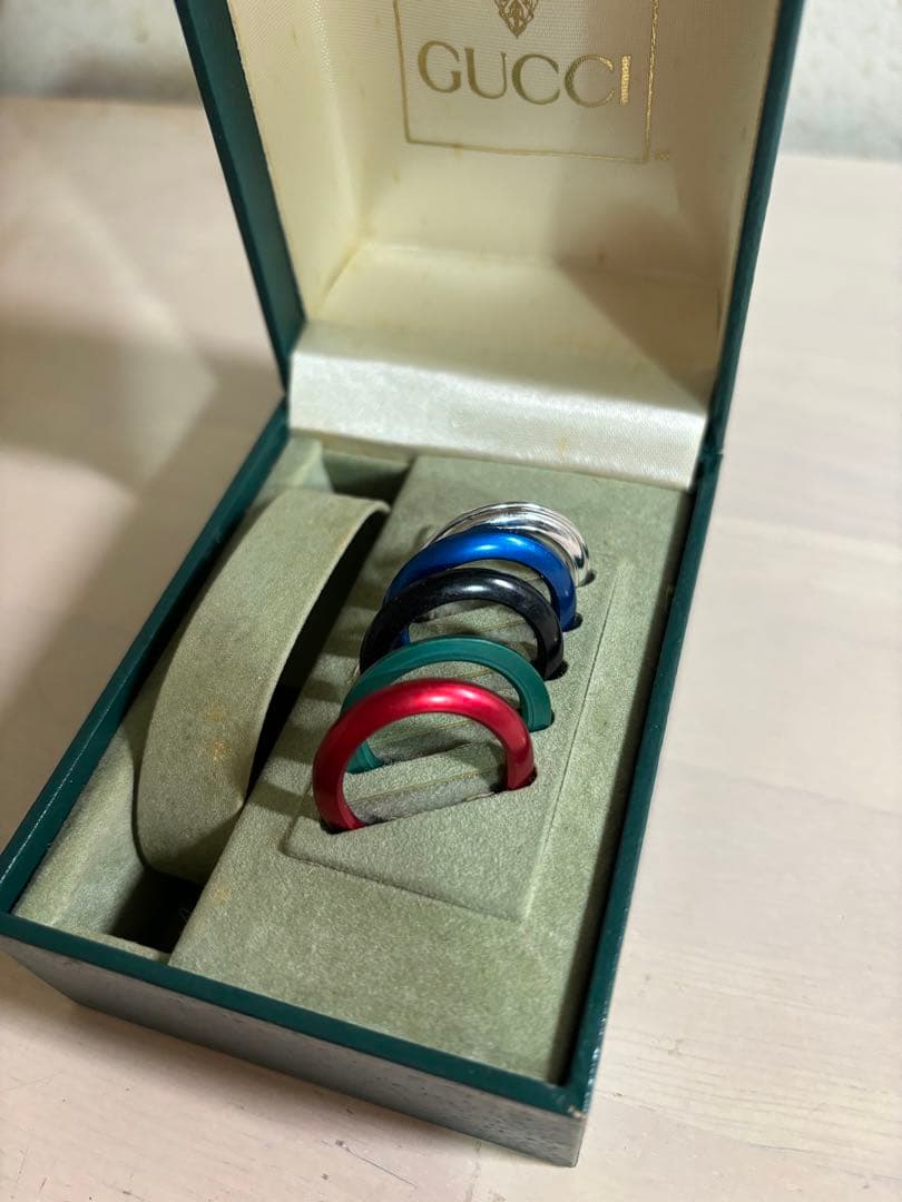 GUCCI ゴールド アナログ腕時計 カラーチェンジリング　セット