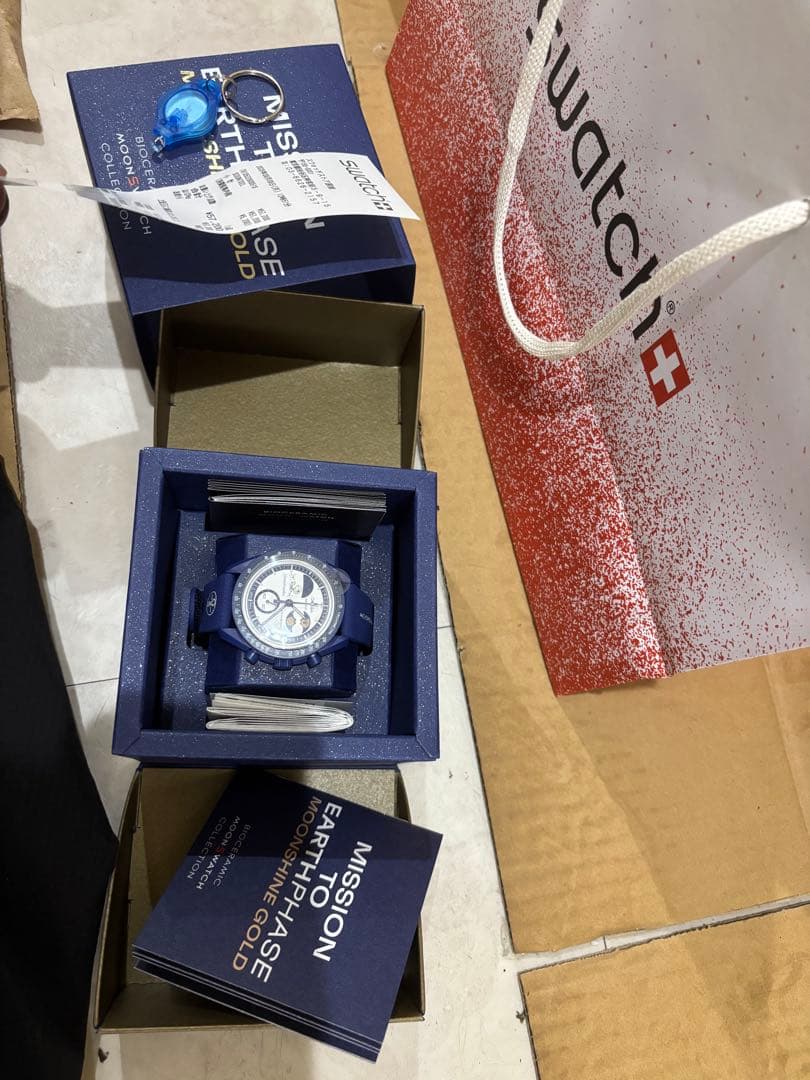 時計 Swatch x OMEGA x Snoopy BIOCERAMIC XL