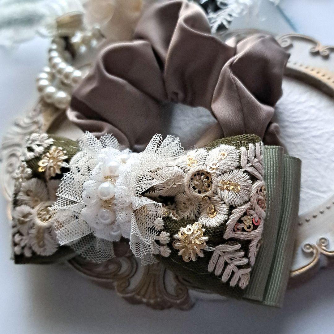 紅茶様お取引中⭐2107⭐❣️大人可愛い華やかアクセ❣️オリジナル✴インド刺繍