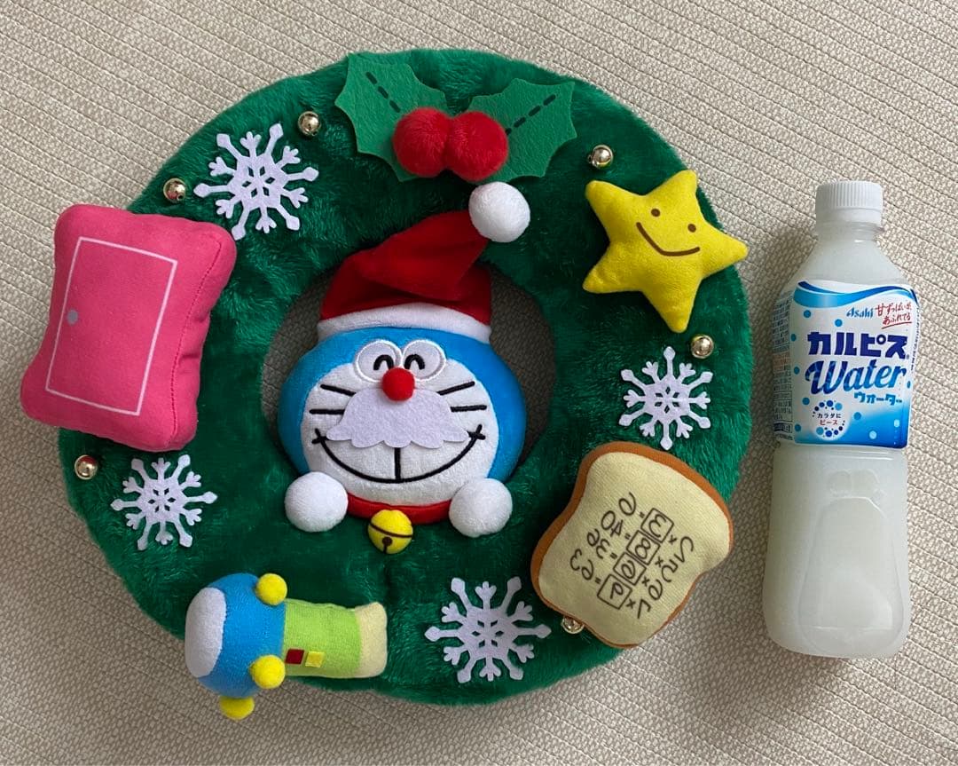 ドラえもん　クリスマスリース　郵便局