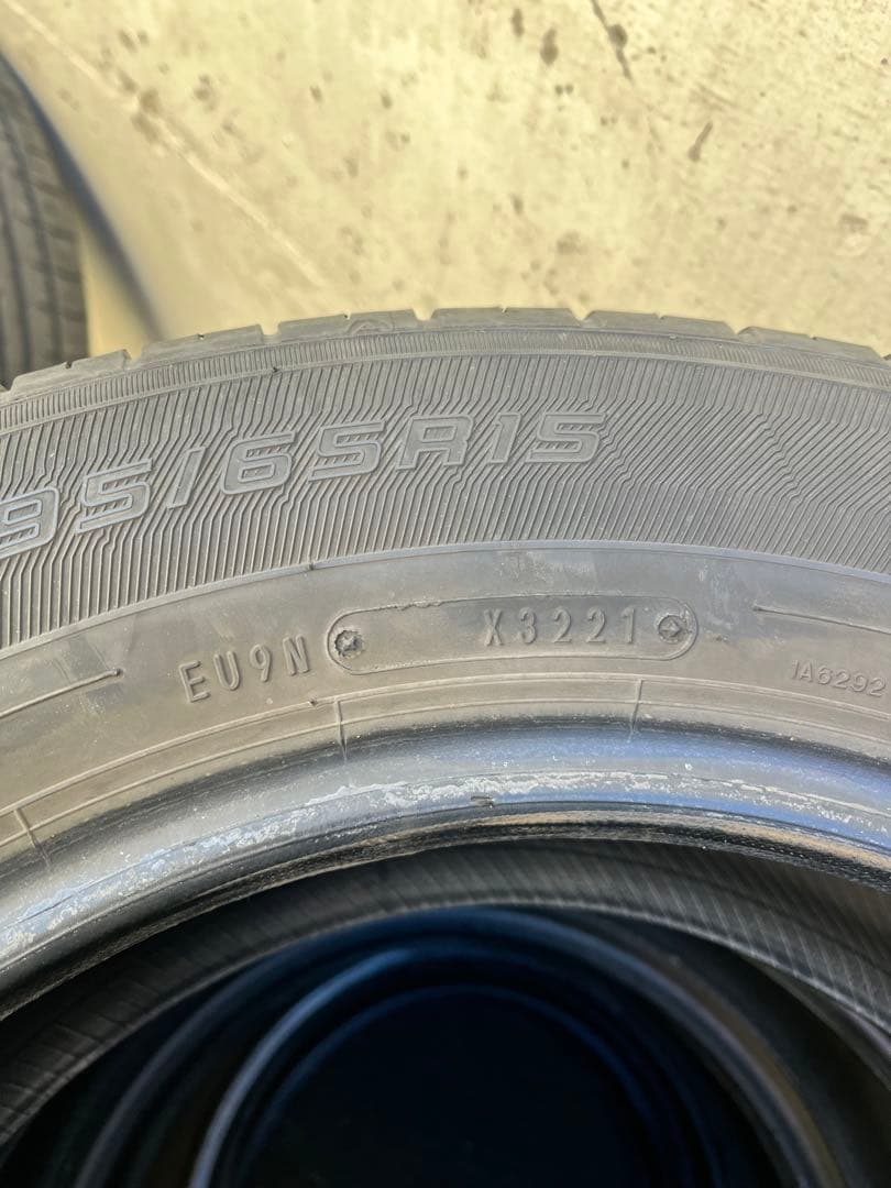 195/65R15◆ グッドイヤーEG０１　4本セット 2021年製　送料込み