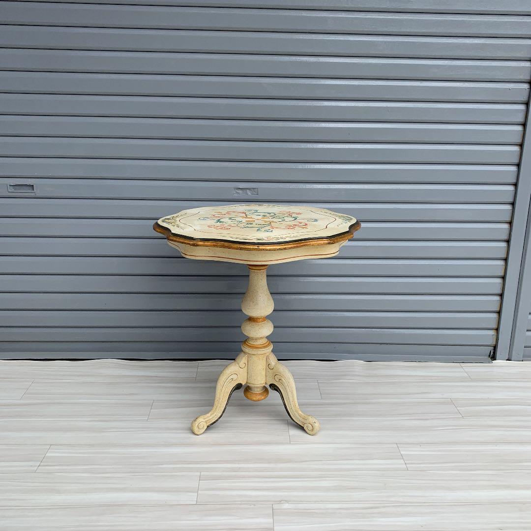 ヴィンテージ イタリア　白家具　カフェテーブル