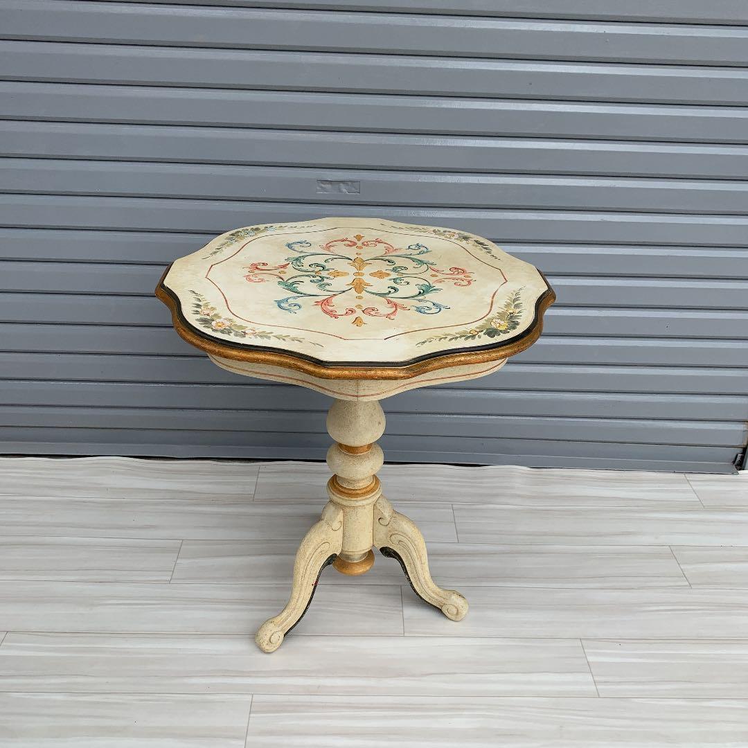 ヴィンテージ イタリア　白家具　カフェテーブル