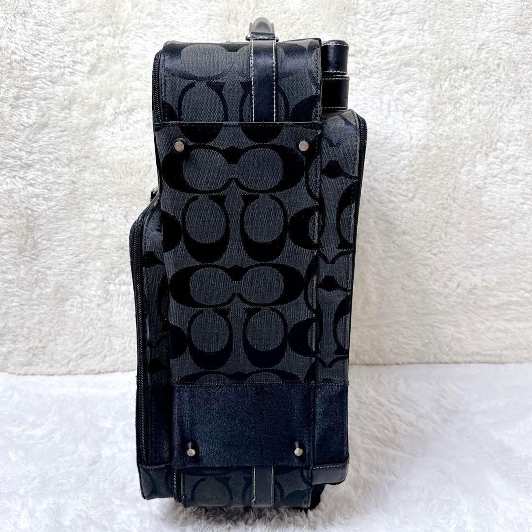 バッグ COACH Signature Carry On Luggage rare