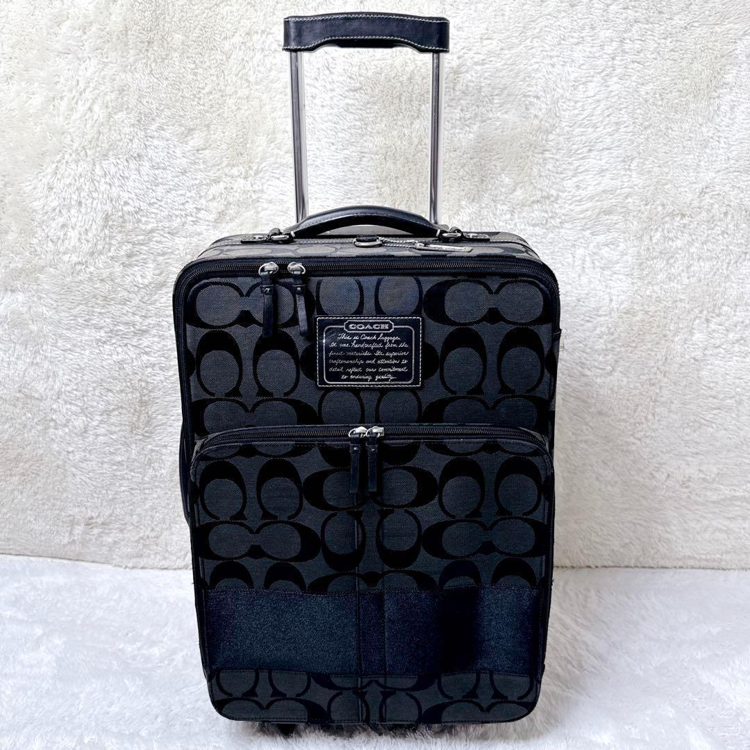 バッグ COACH Signature Carry On Luggage rare