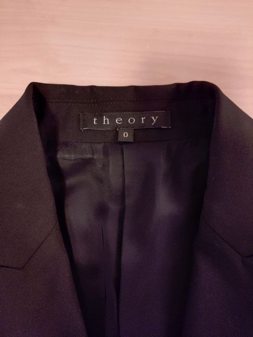 ★美品★ Theory セオリー 黒 パンツスーツ 0サイズ