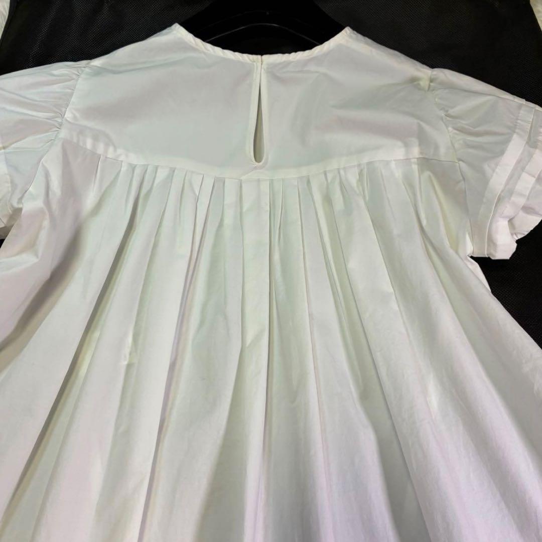 ヨーコチャン パフ袖 半袖ブラウス バックギャザー フレア ホワイト 38