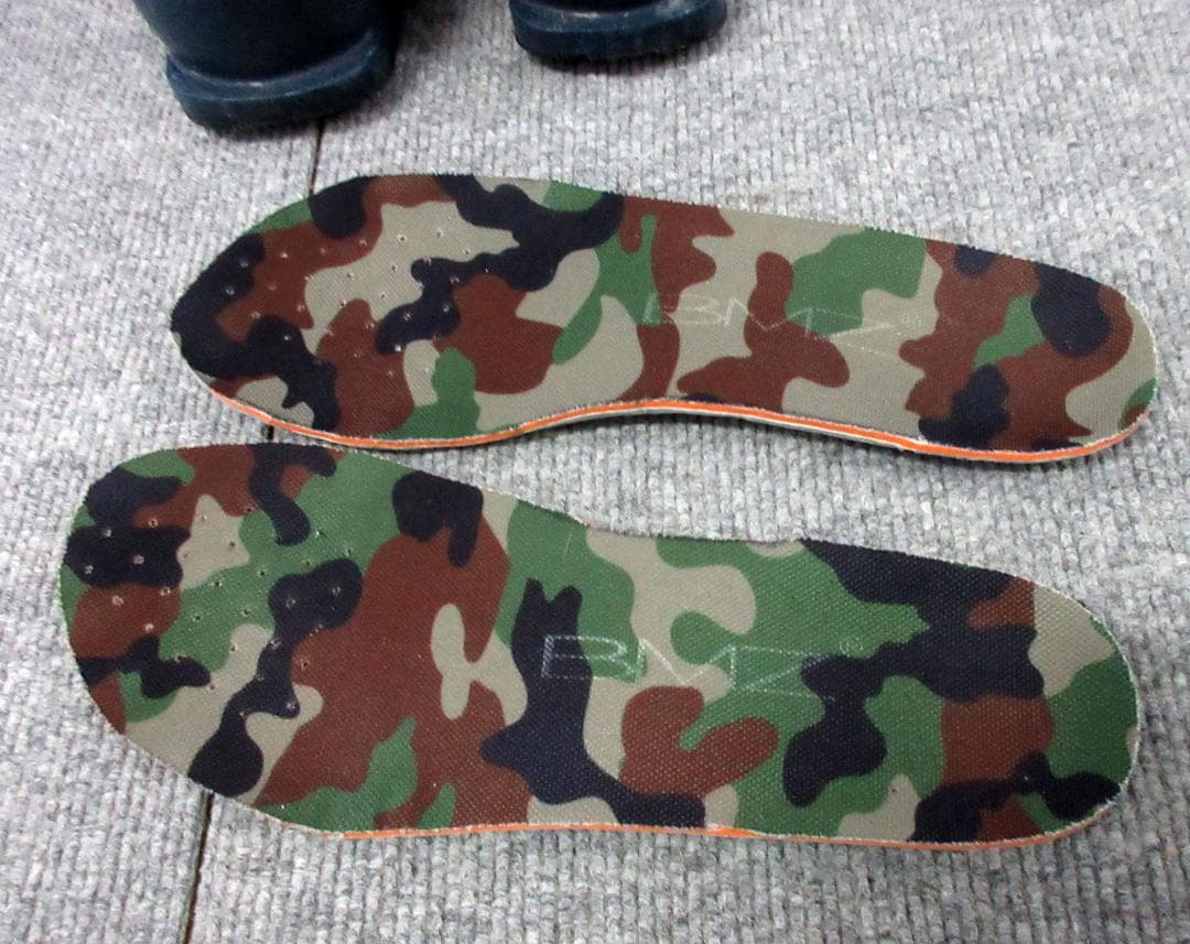 Salomon S/PRO 100 スキーブーツ　26㎝-26.5㎝　304㎜