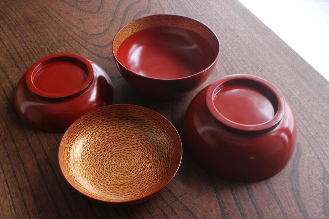 時代逸品！上質朱漆に極上松葉蒔絵の映えるお椀2点（検輪島塗雑煮椀煮物椀