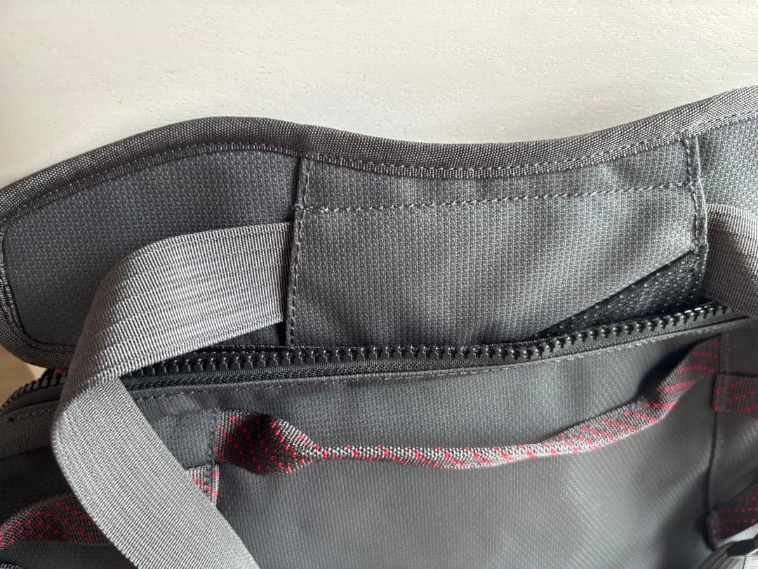 klattermusen Gaut Messenger Bag 未使用