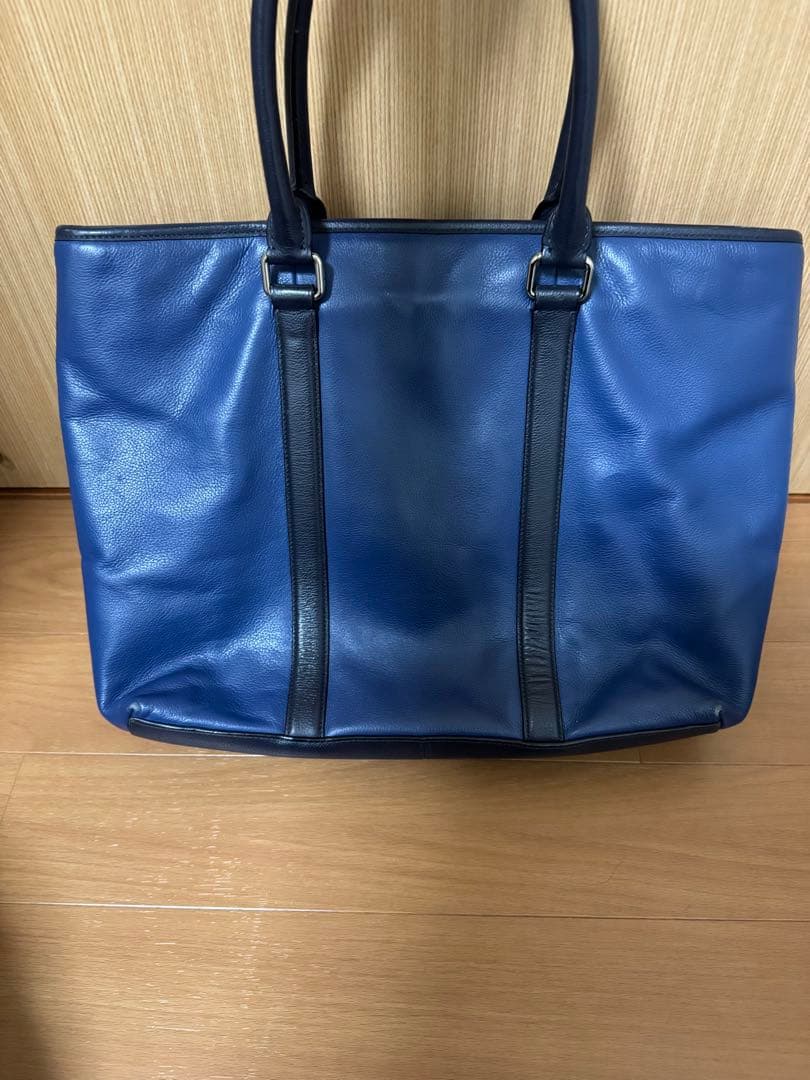 COACH コーチ　メトロポリタン　レザー　トートバッグ　F57568