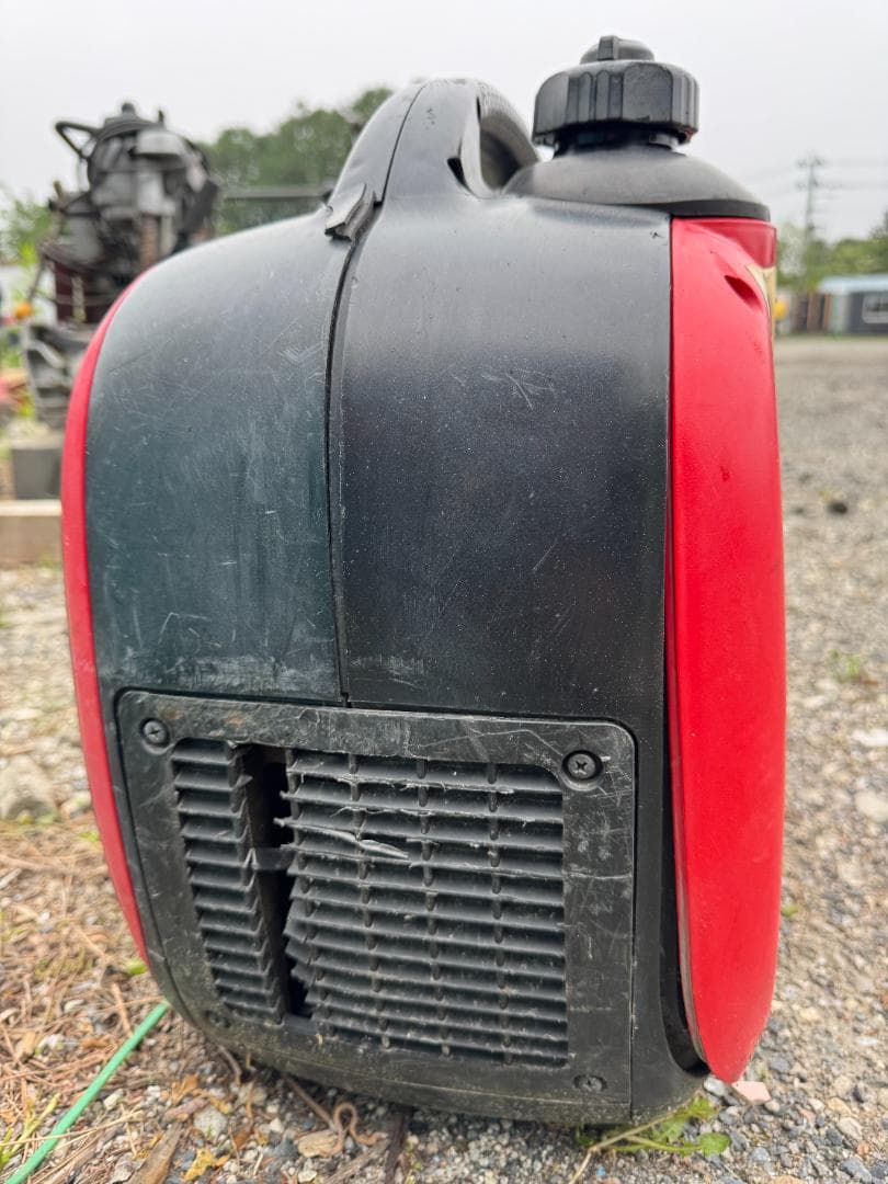 Shindaiwa シンダイワ iEG1600Mインバーター発電機【ジャンク品】