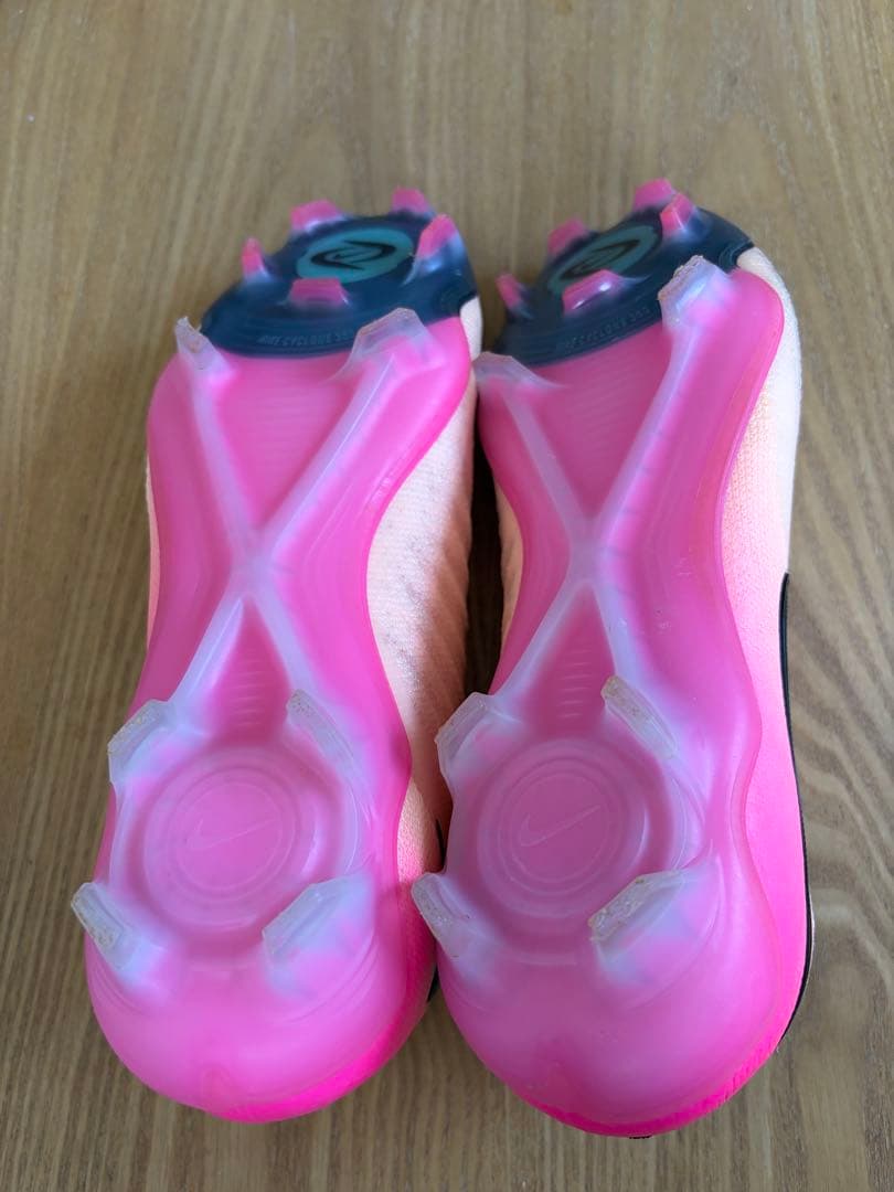 NIKE ファントム　GX2 エリート　FG