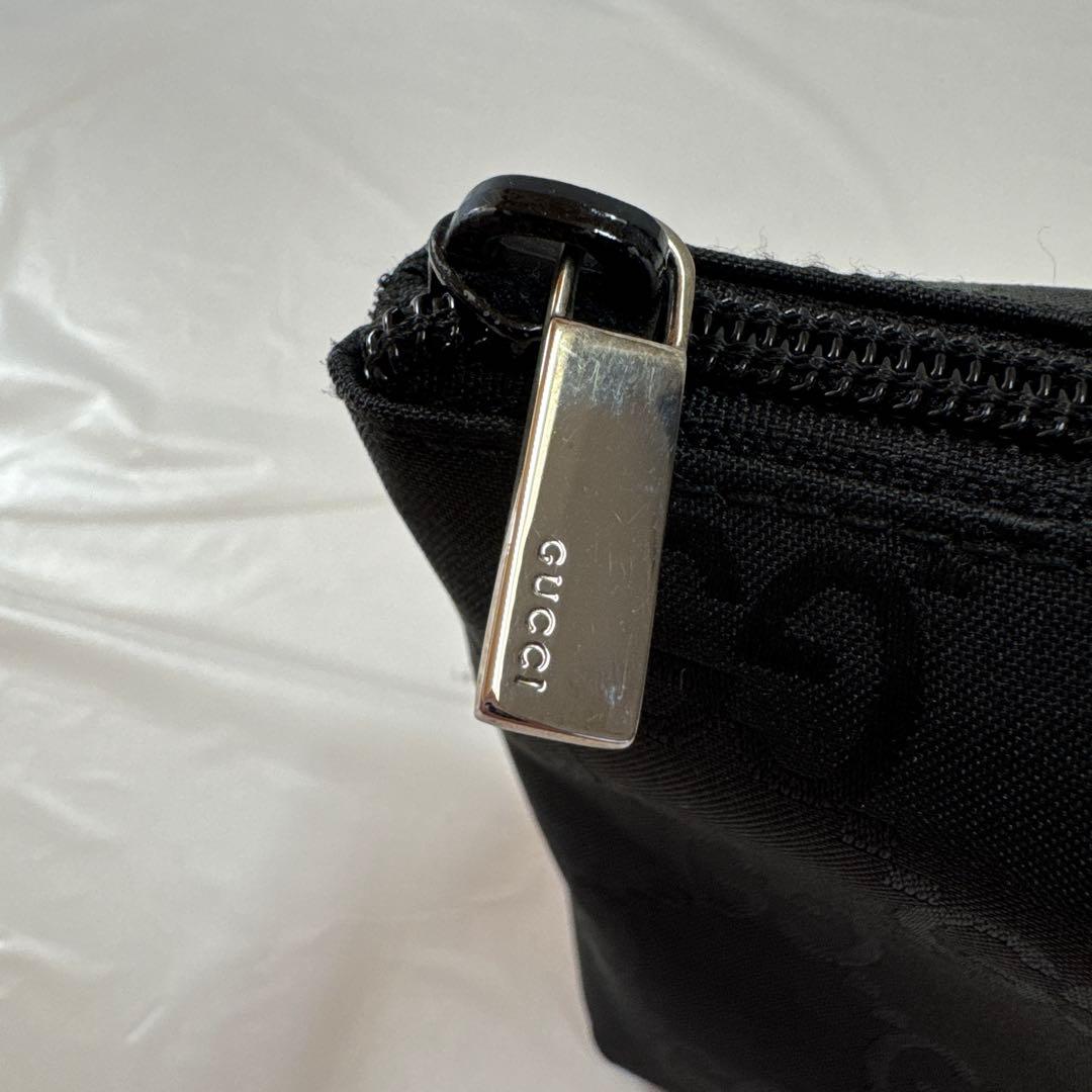GUCCI コスメポーチ GGパターン