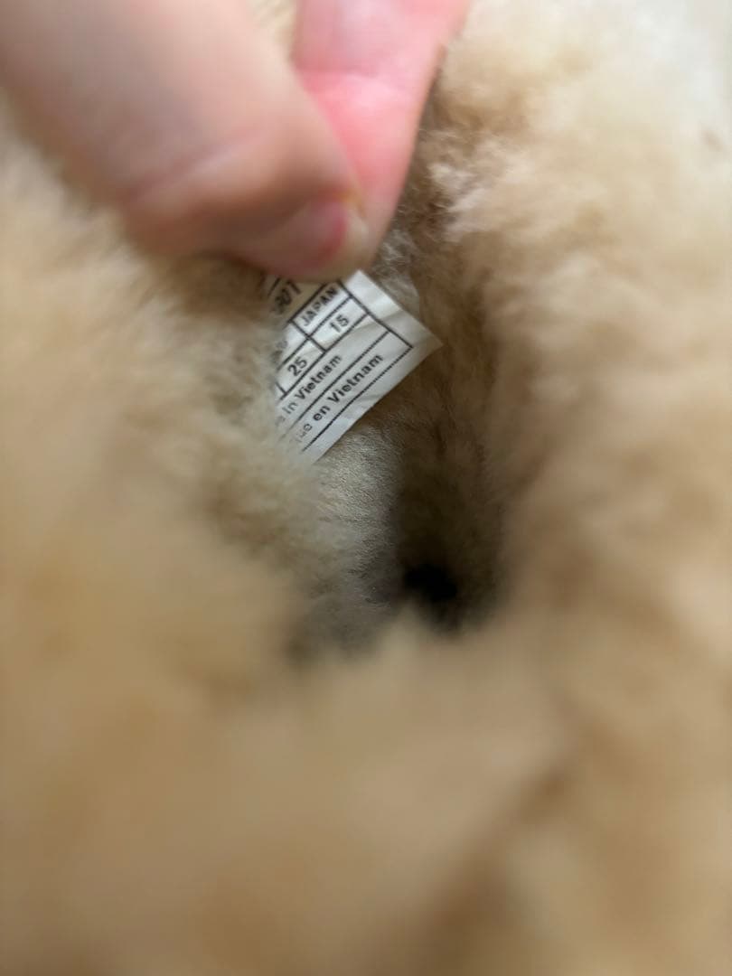 UGG ムートンブーツ　キッズ