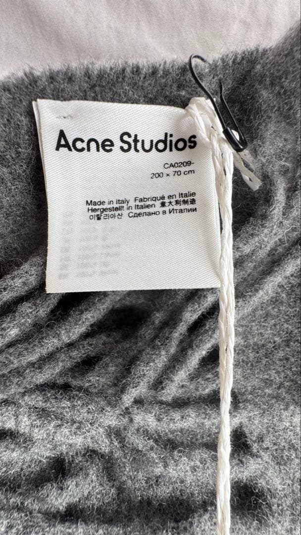 Acne Studios グレー マフラー 200x70cm