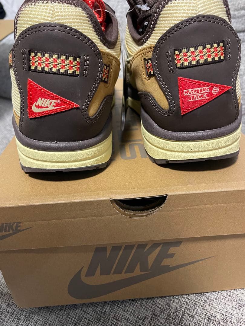 Travis Scott × Nike Air Max 1 us12