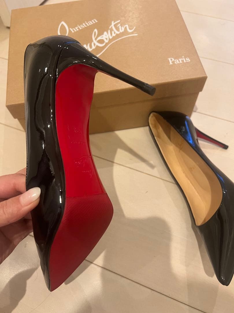 ChristianLouboutin kate85ルブタン37.5美品　ほぼ新品