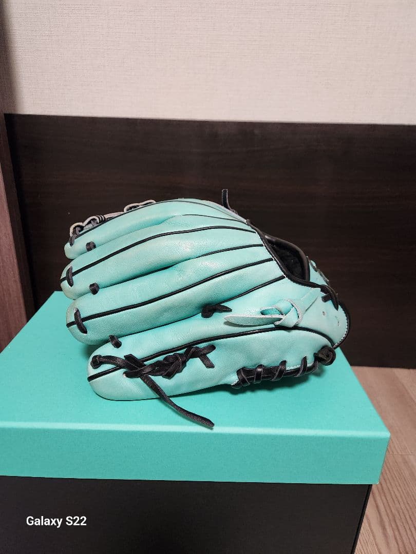 RYU 　限定軟式　内野　ティファニーブルー