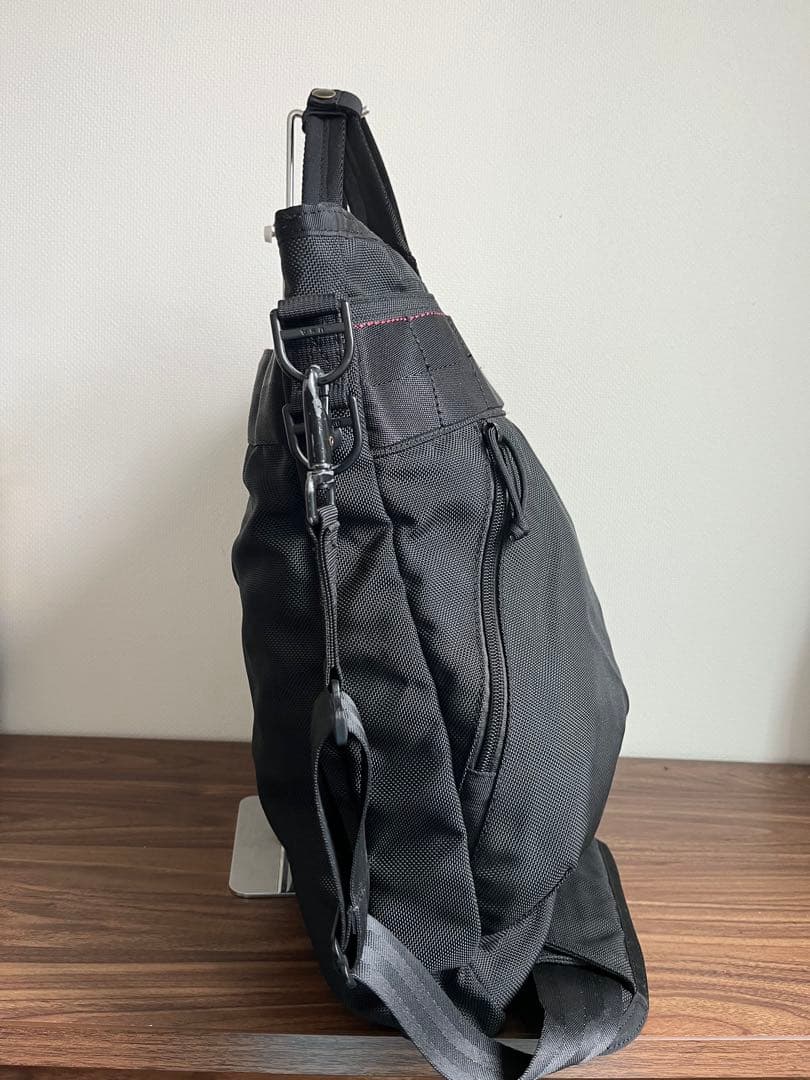 【極美品】BRIEFING ブリーフィング　ネオステルス　ヘルメットバック BK