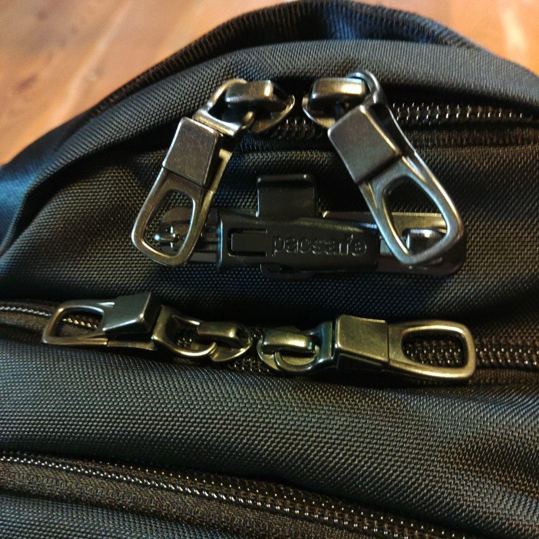 パックセーフ Packsafe Tour 26L ツアー バックパック