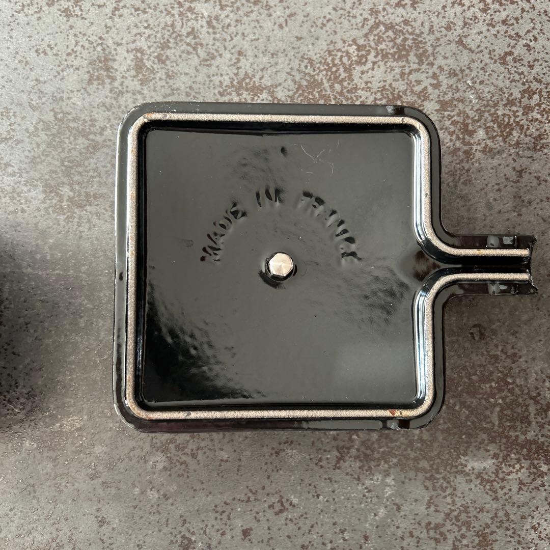 LA THEIERE STAUB ストウヴ4角形ケトル　廃盤品