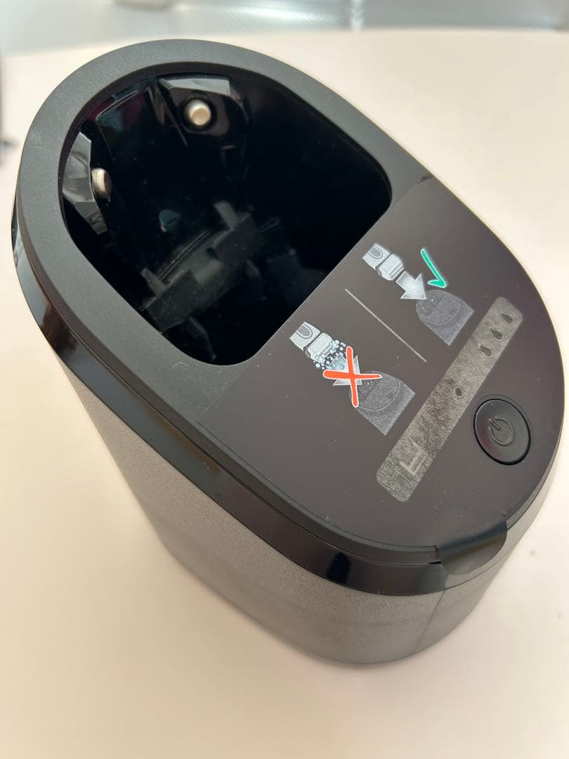 BRAUN ブラウン シリーズ9Pro 洗浄機付 電気シェーバー　取扱説明書あり